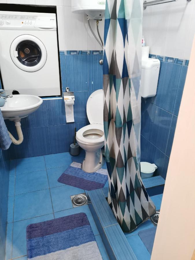 Apartman Azra Kikinda Bagian luar foto