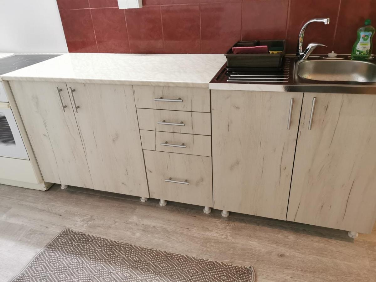 Apartman Azra Kikinda Bagian luar foto