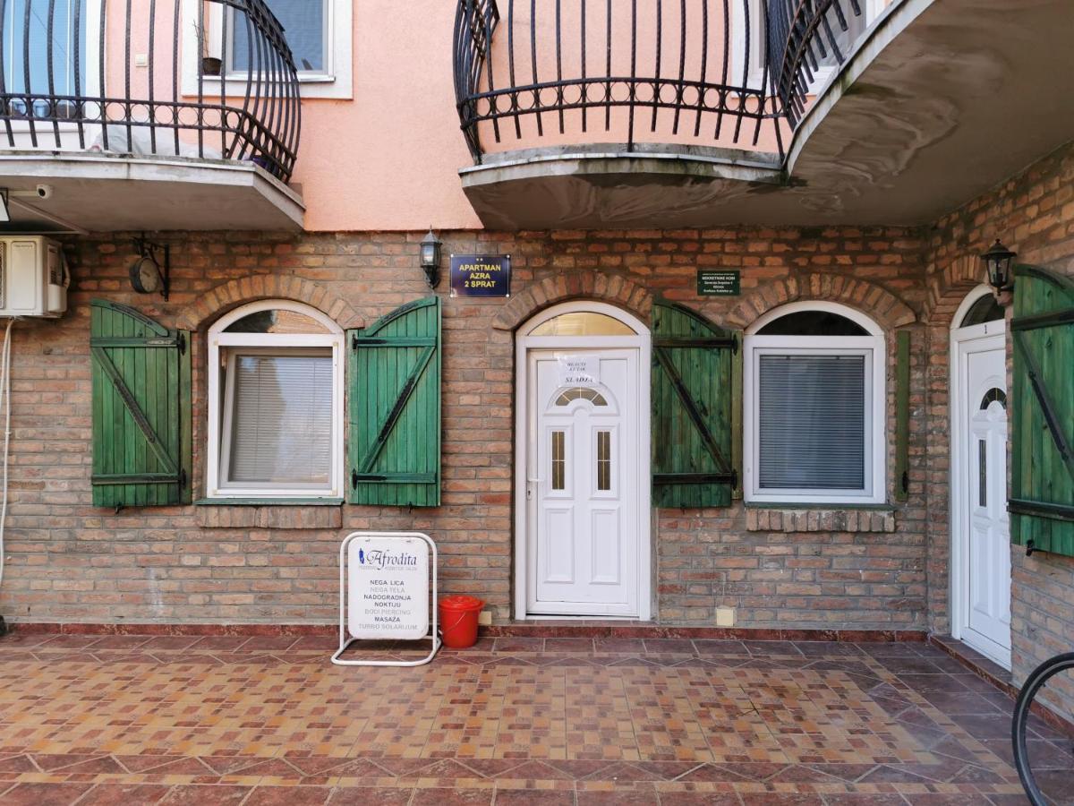 Apartman Azra Kikinda Bagian luar foto